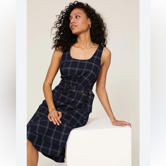 Checked Bodycon Dress - Picture 10 of 11